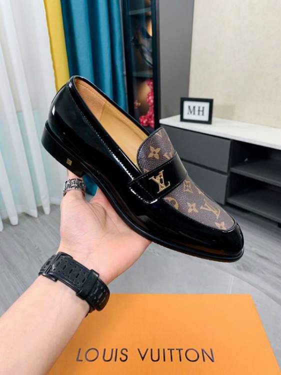 Picture of Louis Vuitton Shoes _SKULVsz38-46mnf033414162